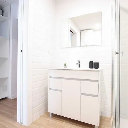 Moderno Estudio En