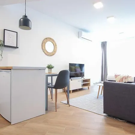 Moderno Estudio En * Torremolinos